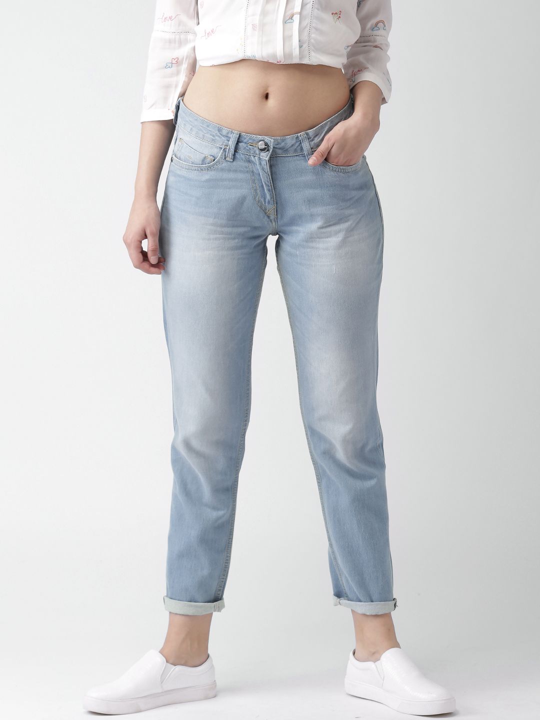 Mast & Harbour Women Blue Boyfriend Fit Mid-Rise Clean Look Jeans Price in India