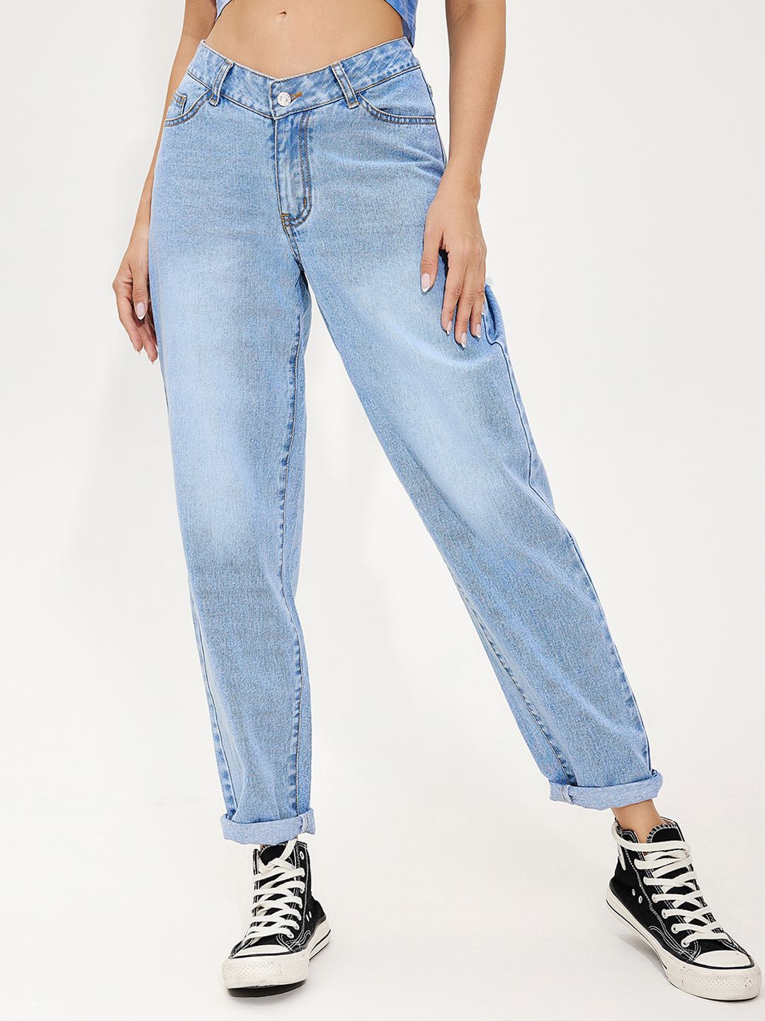 URBANIC Women Blue Highly Distressed Heavy Fade Jeans