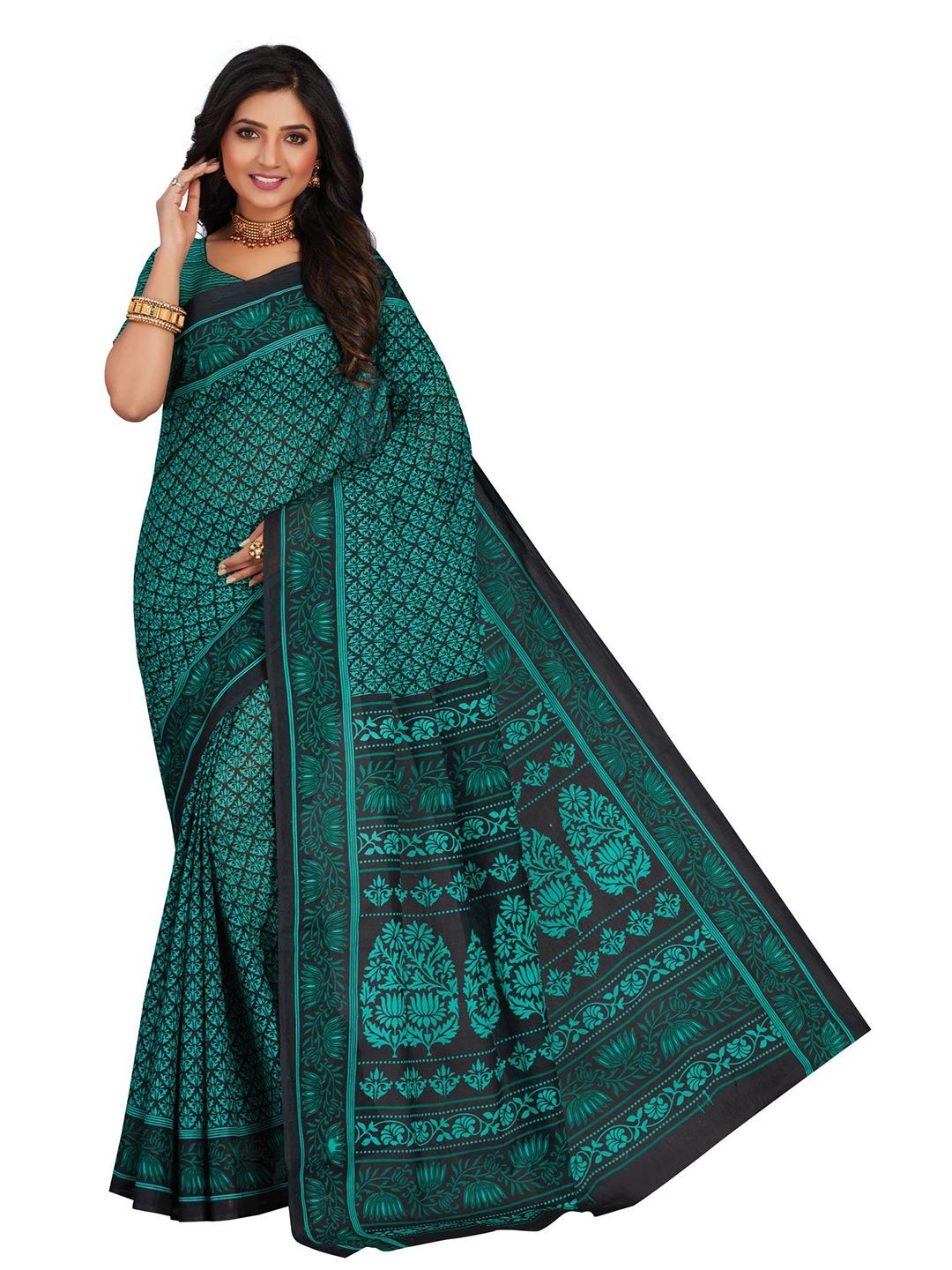 SHANVIKA Green & Black Floral Pure Cotton Block Print Saree Price in India