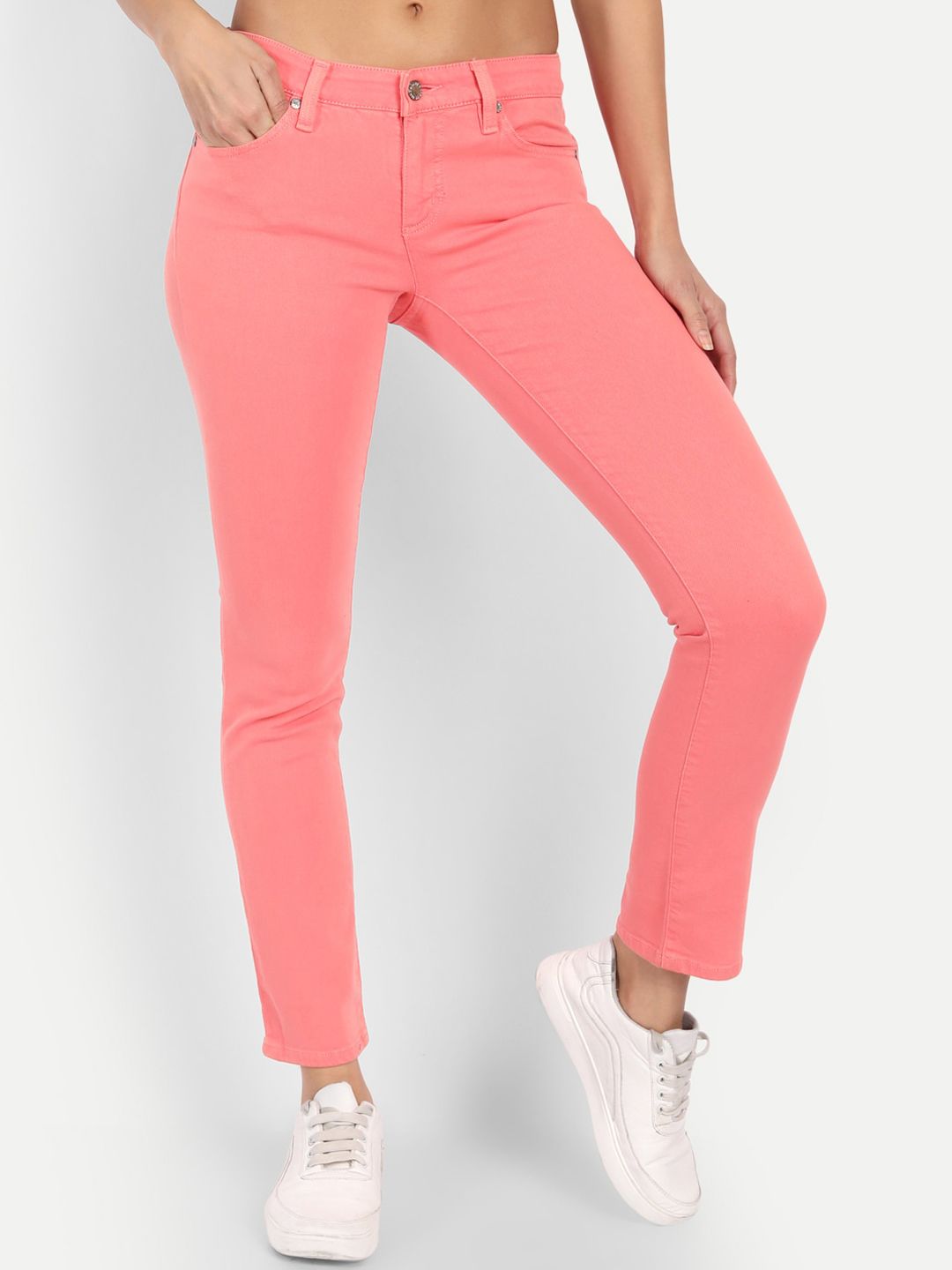 BROADSTAR Women Peach-Coloured Skinny Fit Slash Knee Stretchable Jeans Price in India