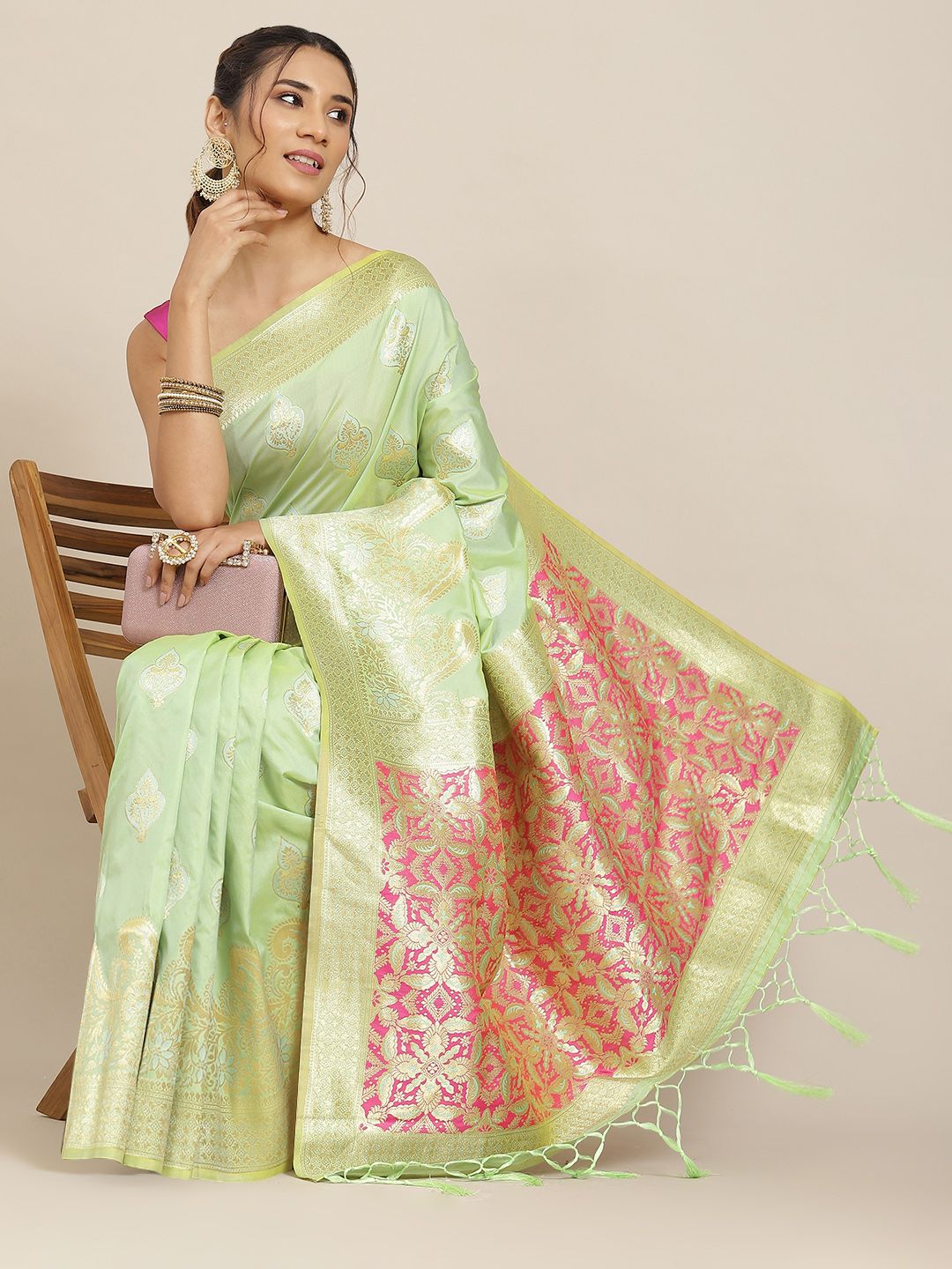 Havida Sarees Green Ethnic Motifs Zari Silk Blend Banarasi Saree Price in India