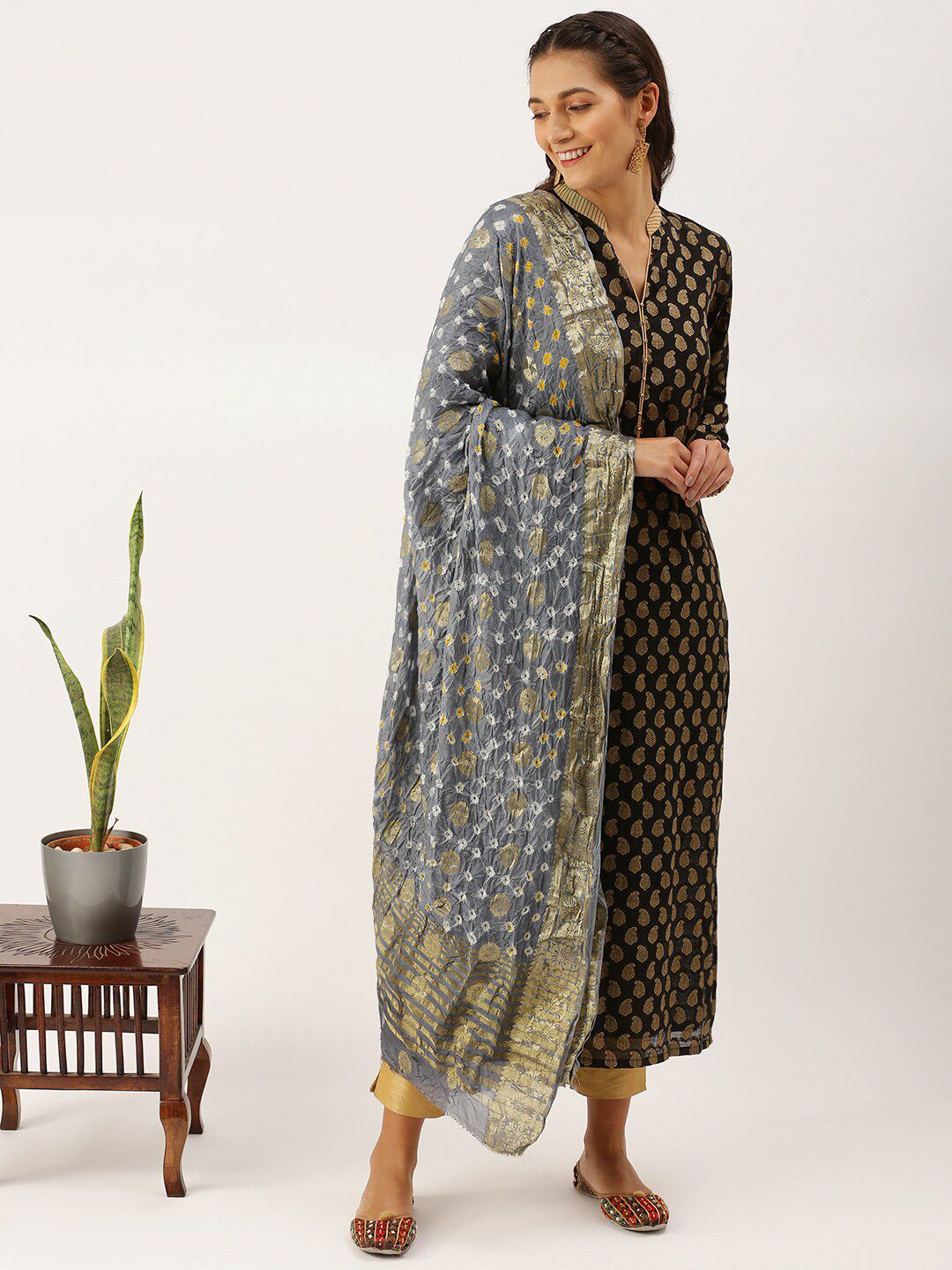 Sanwara Grey & Gold-Toned Woven Design Pure Silk Dupatta with Zari Price in India