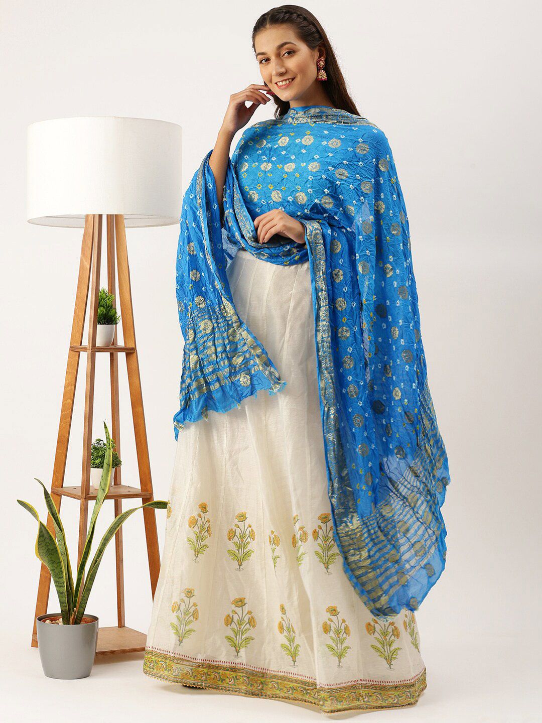 Sanwara Blue & Gold-Toned Woven Design Pure Silk Dupatta with Zari Price in India