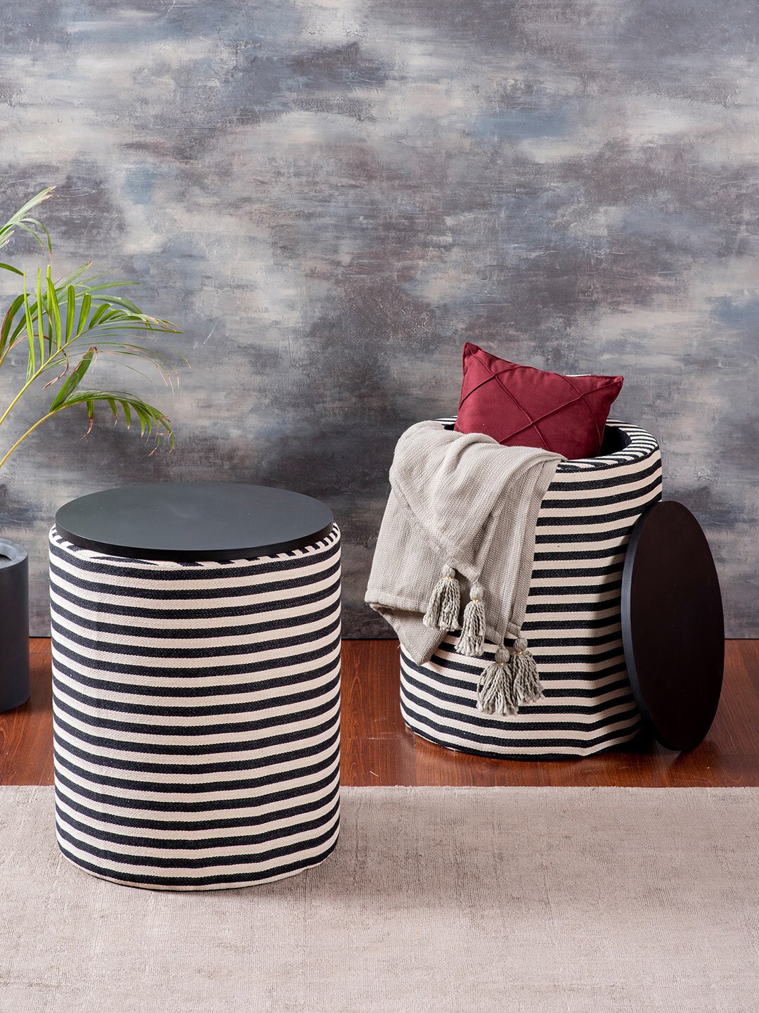 nestroots Pack of 2 Black & White Pedestal Ottomans Price in India