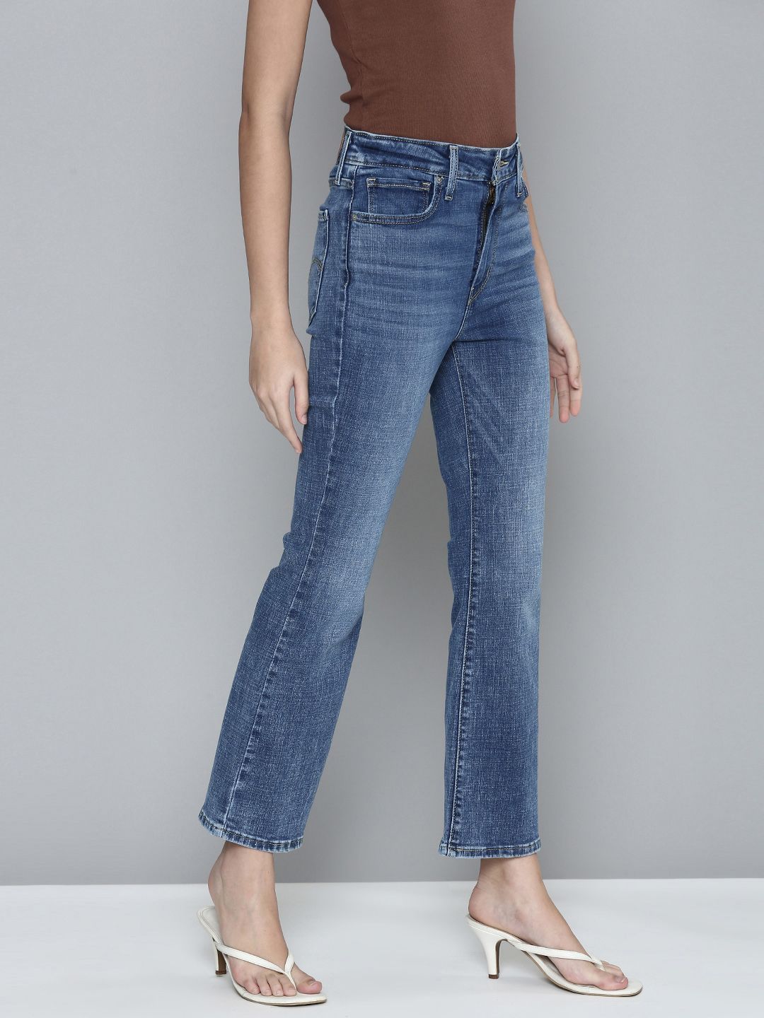 Levis Women Blue 725 Bootcut Light Fade Stretchable Jeans Price in India