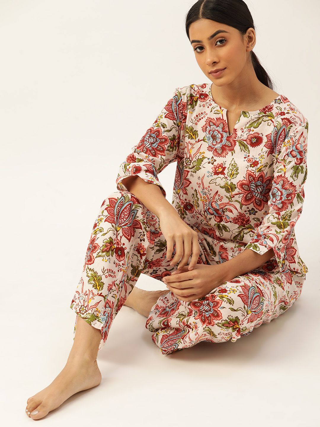 ETC Women Off White & Red Pure Cotton Jaipuri Print Pyjama Set Price in India