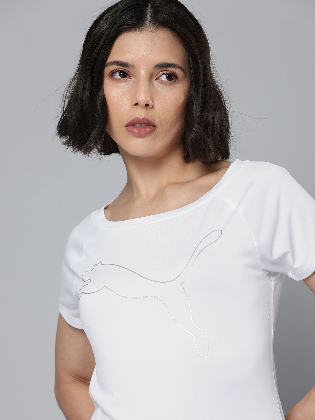Puma Women White Brand Logo Printed Train Fav Jersey Cat T-Shirt Sports T-shirt Price in India