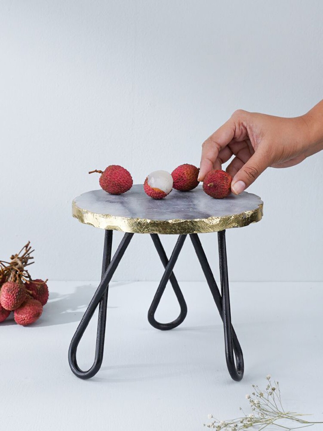 CASA DECOR Grey Sweet Shop Marble Cake Stand Price in India