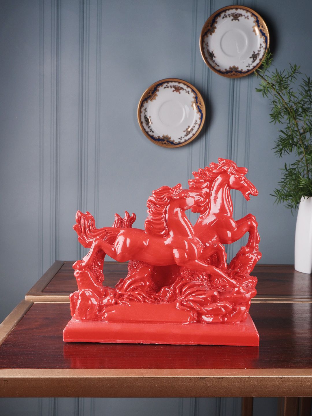 THE WHITE INK DECOR Red Figurine Polyresin Showpieces Price in India