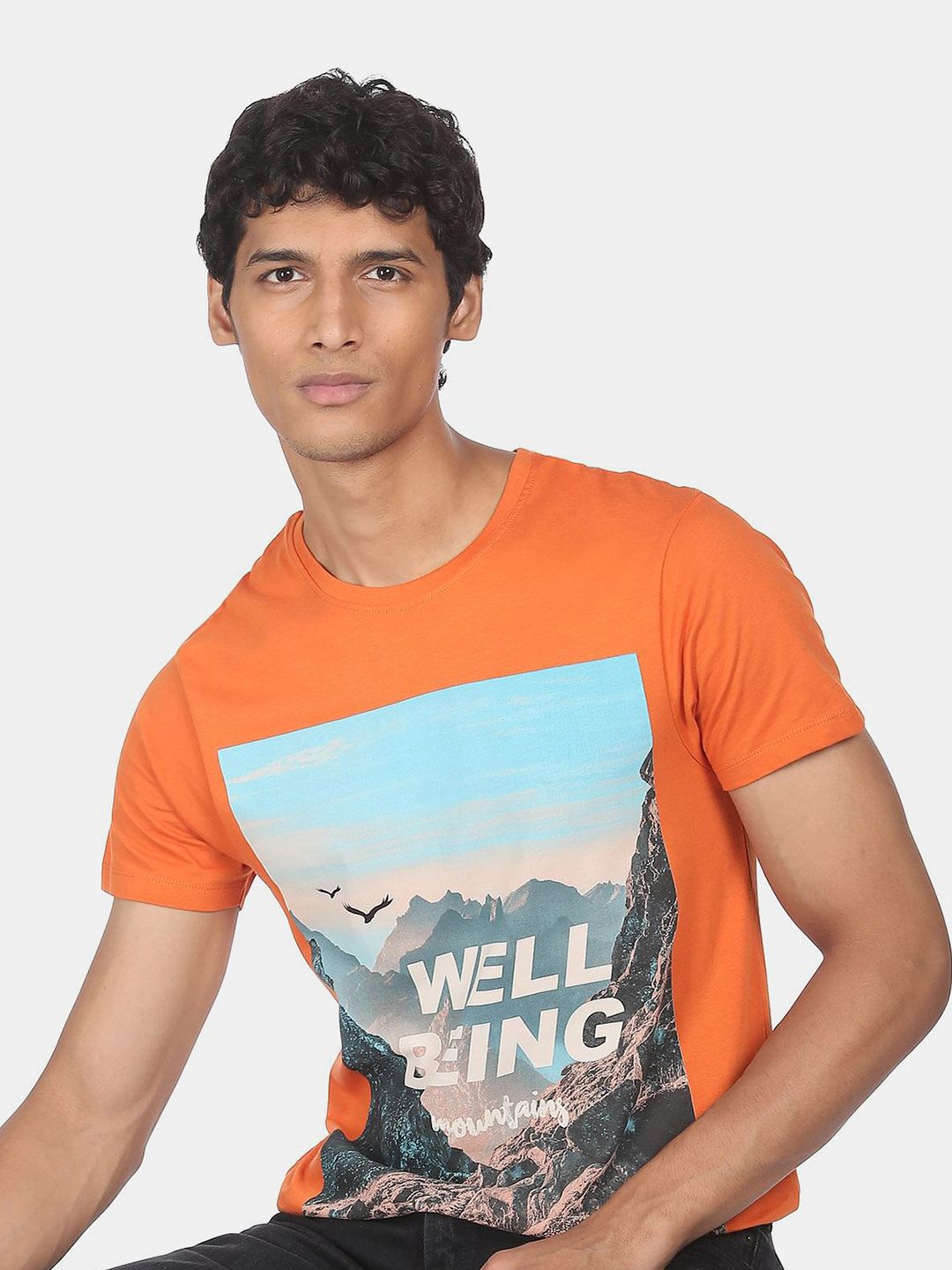 Flying Machine Men Orange Graphic Printed Round Neck T-shirt
