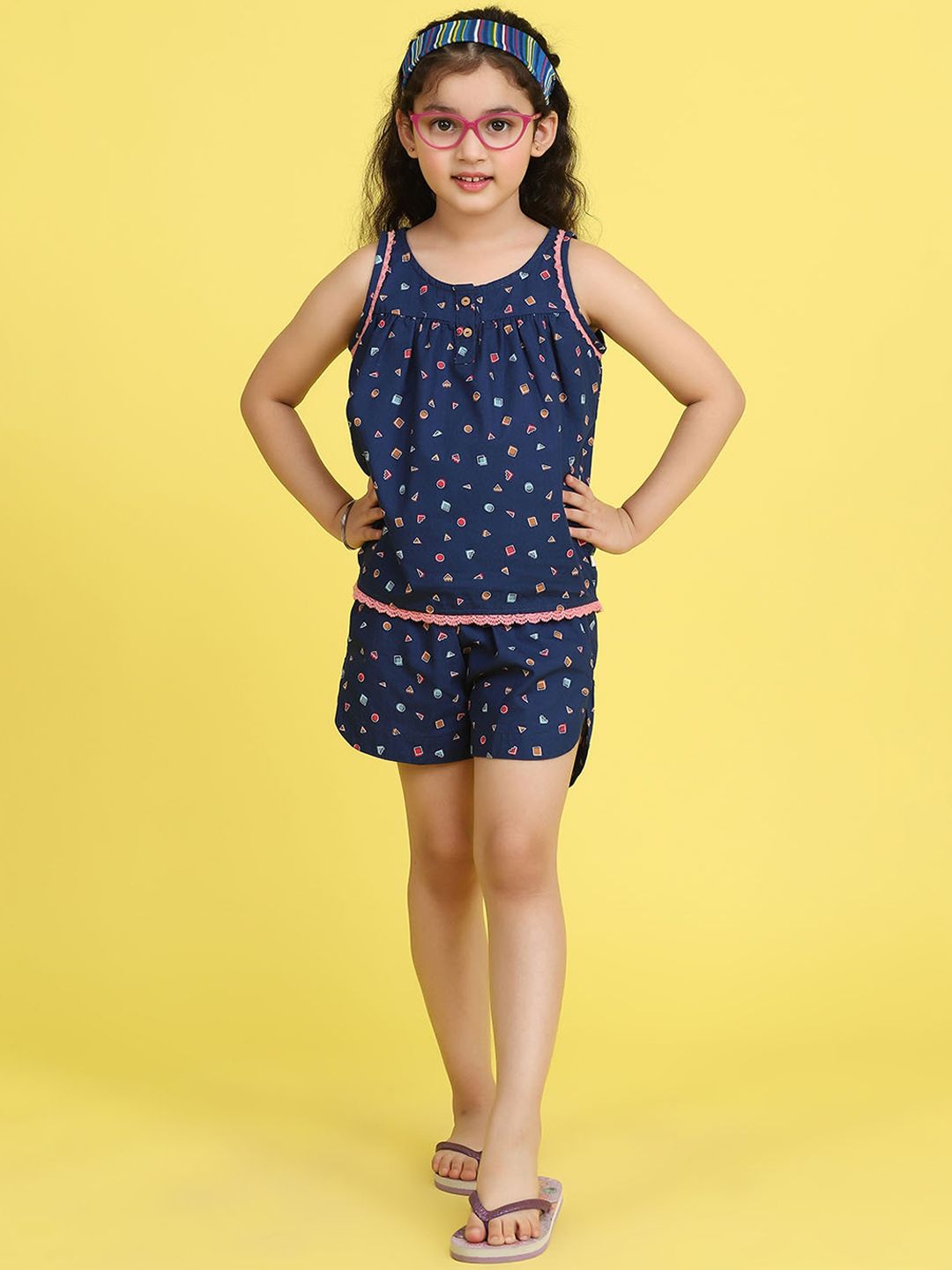 Biglilpeople Girls Navy Blue & Red Printed Pure Cotton Night suit