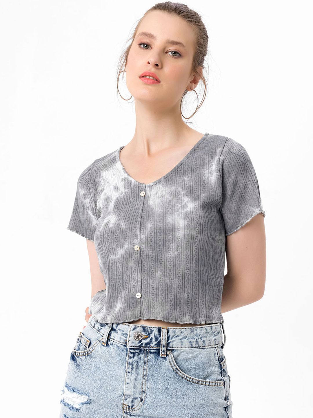 bebe PLUS Grey & Off White Pure Cotton Dyed Crop Top Price in India