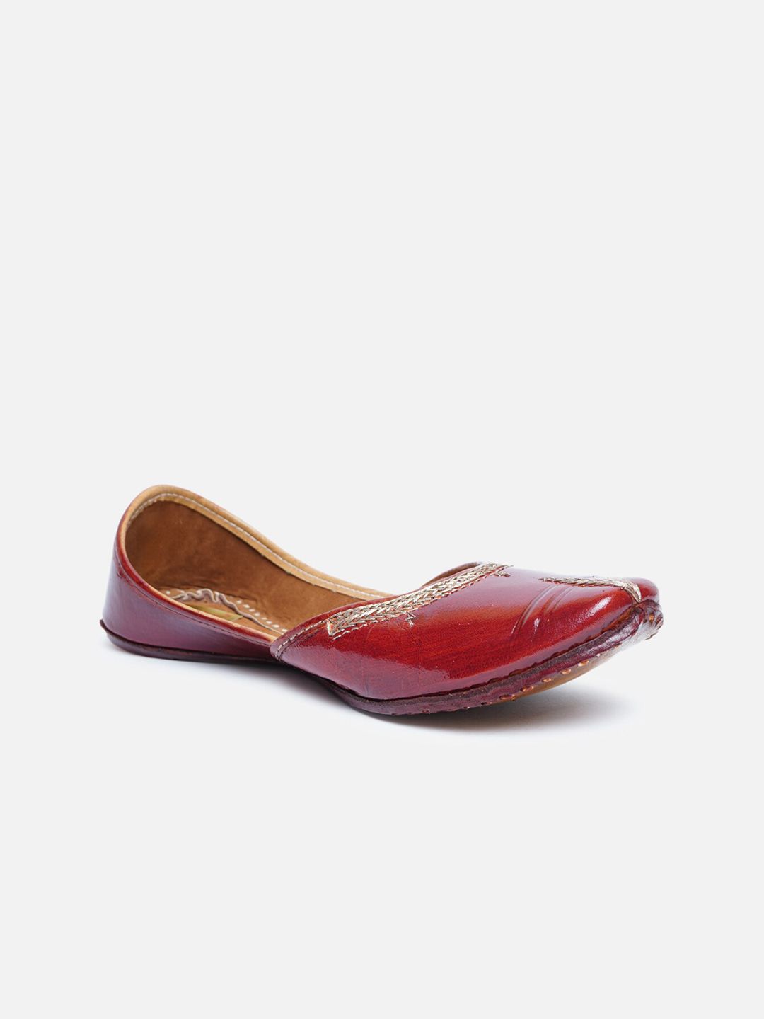 Ta Chic Women Maroon Embellished Leather Ethnic Flats Price in India