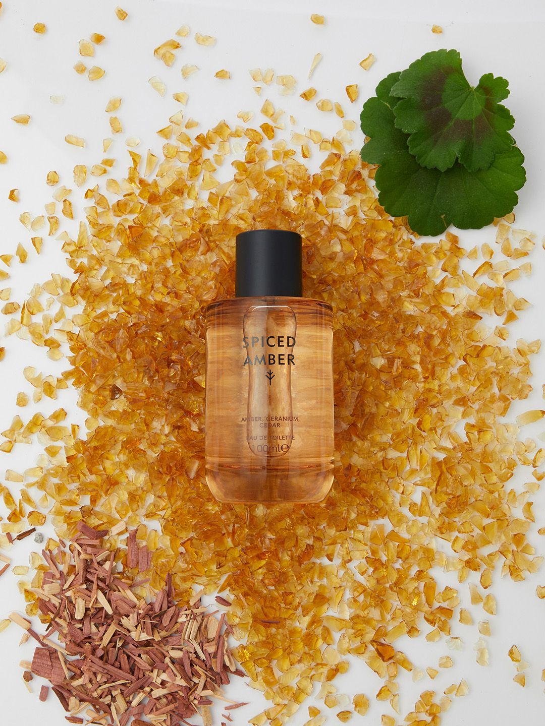 Marks & Spencer Spiced Amber Vegan Eau De Toilette - 30 ml