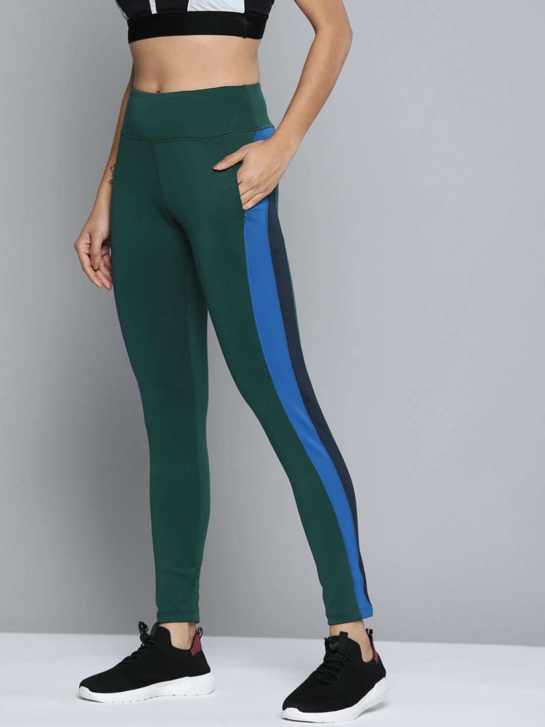 Alcis Women Green & Blue Side Striped Cropped Sport Tights Price in India