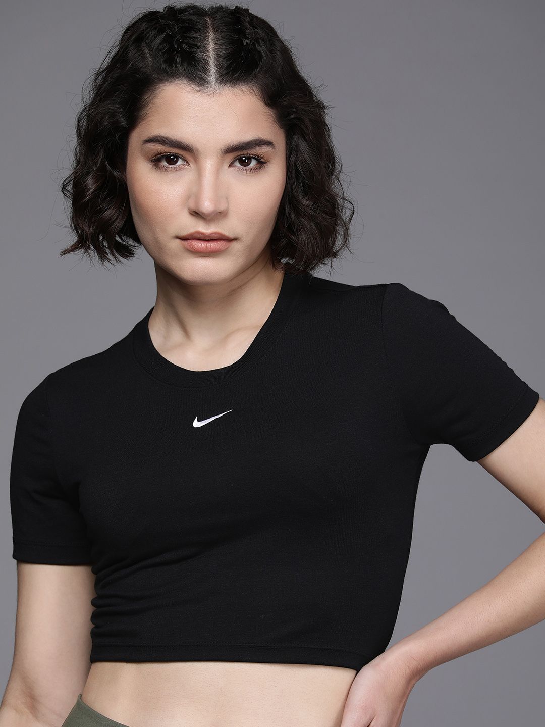 Nike Women Black Slim Fit Crop Essential T-shirt Price in India