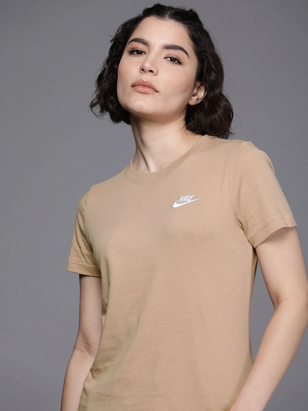 Nike Women Brown Club T-shirt Price in India