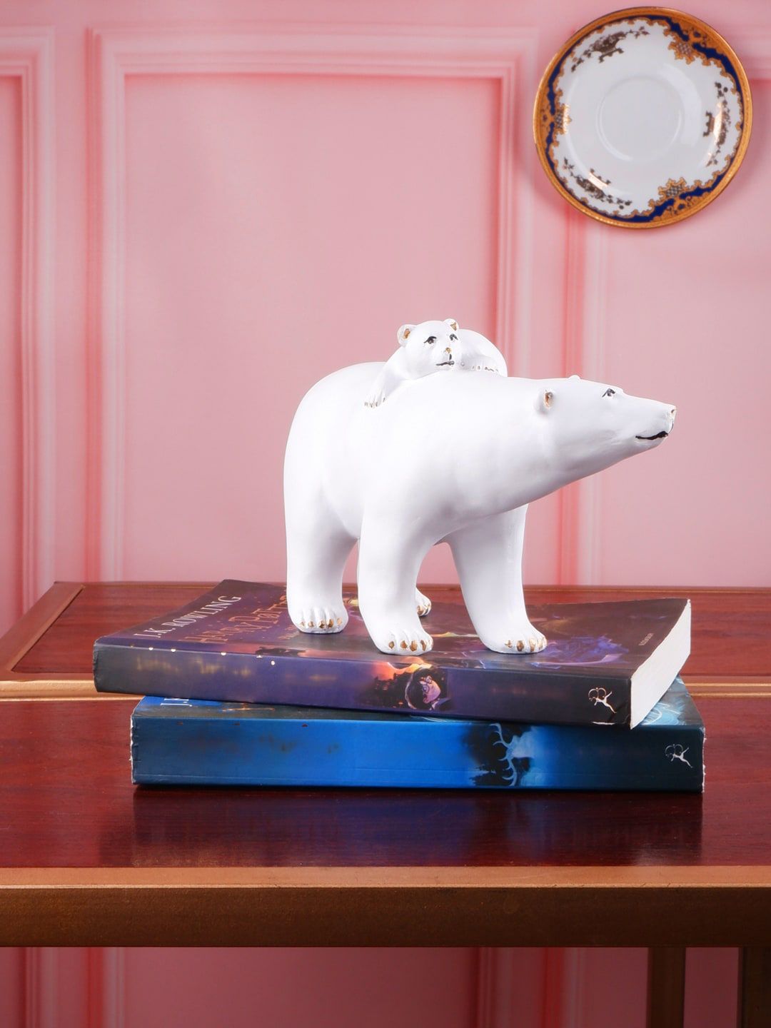THE WHITE INK White Bear Showpieces Price in India