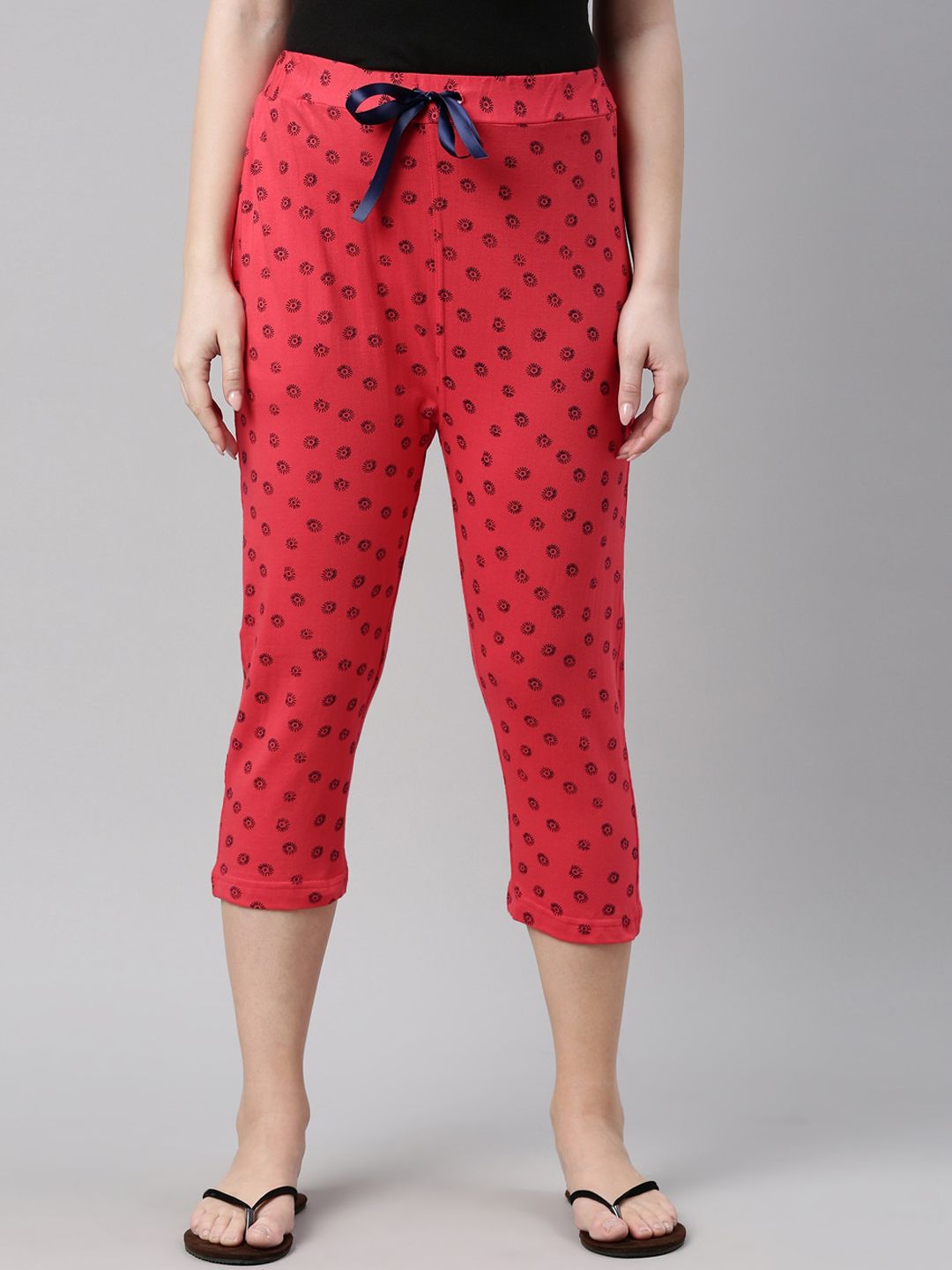 Enviously Young Women Fuchsia & Black Printed Pure Cotton Lounge Capris Price in India