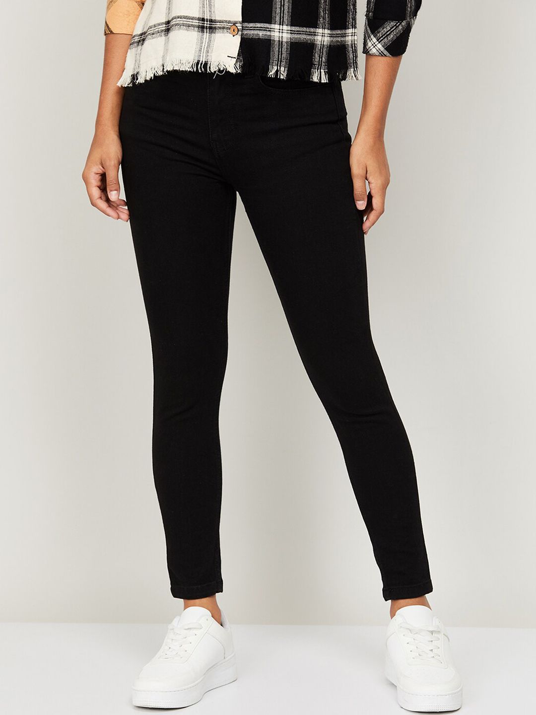 Ginger by Lifestyle Women Black High-Rise Jeans Price in India