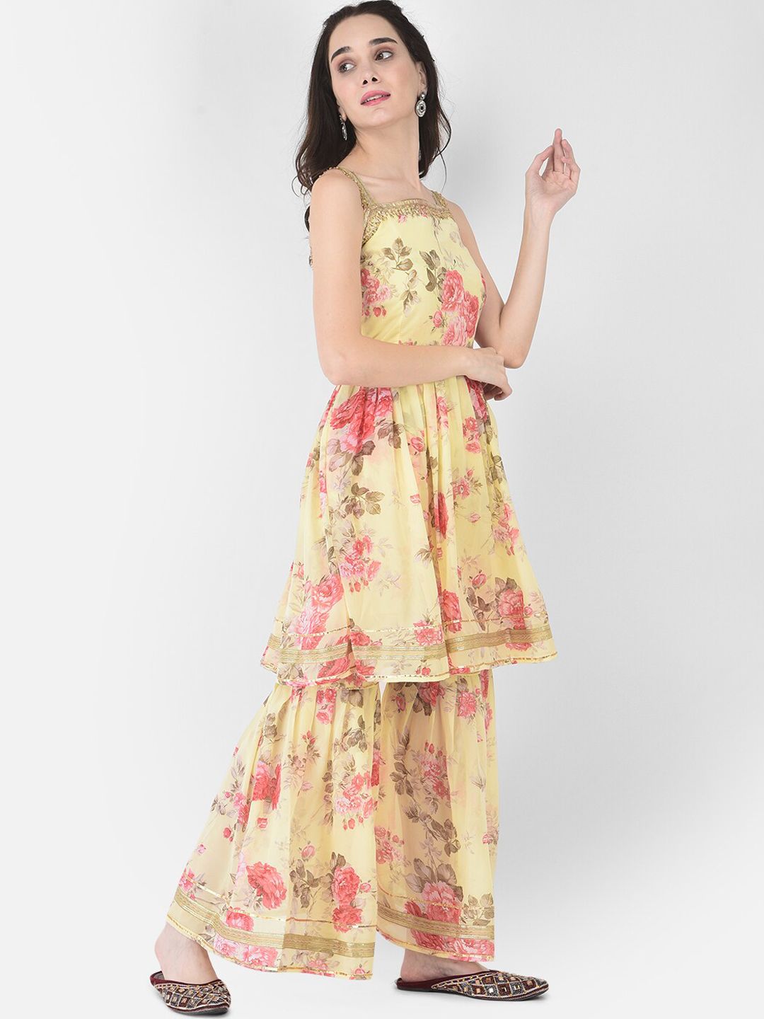 FNOCKS Women Yellow Floral Printed Pleated Lace Work Kurta with Sharara Set