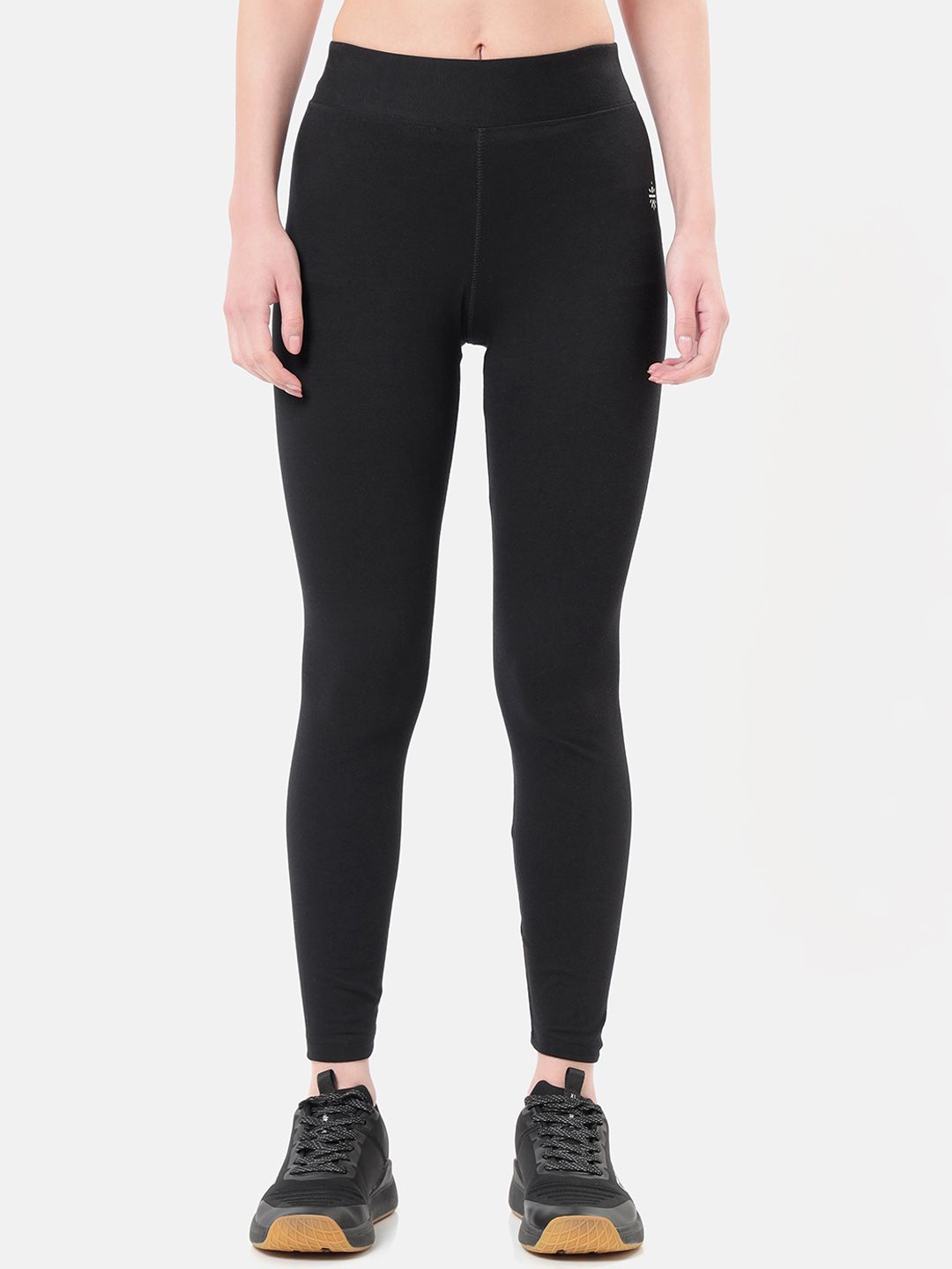 cultsportone Women Black Solid Everyday Comfort Tights Price in India