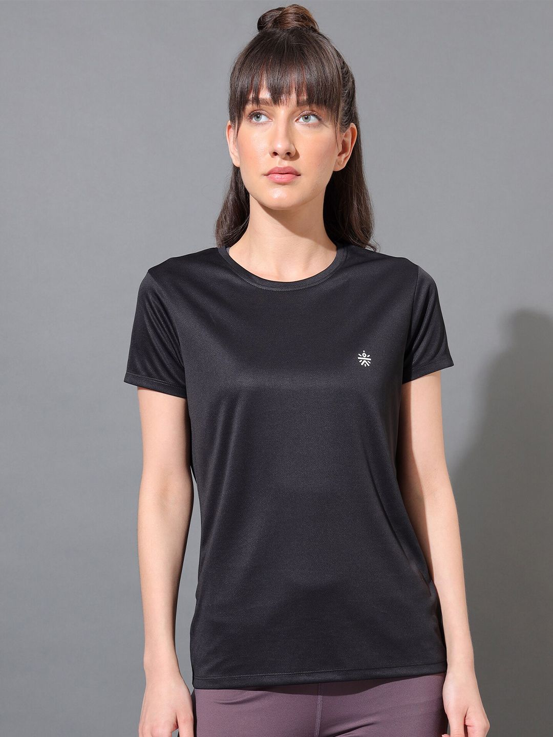 cultsportone Women Black Moisture Wicking Active T-shirt Price in India