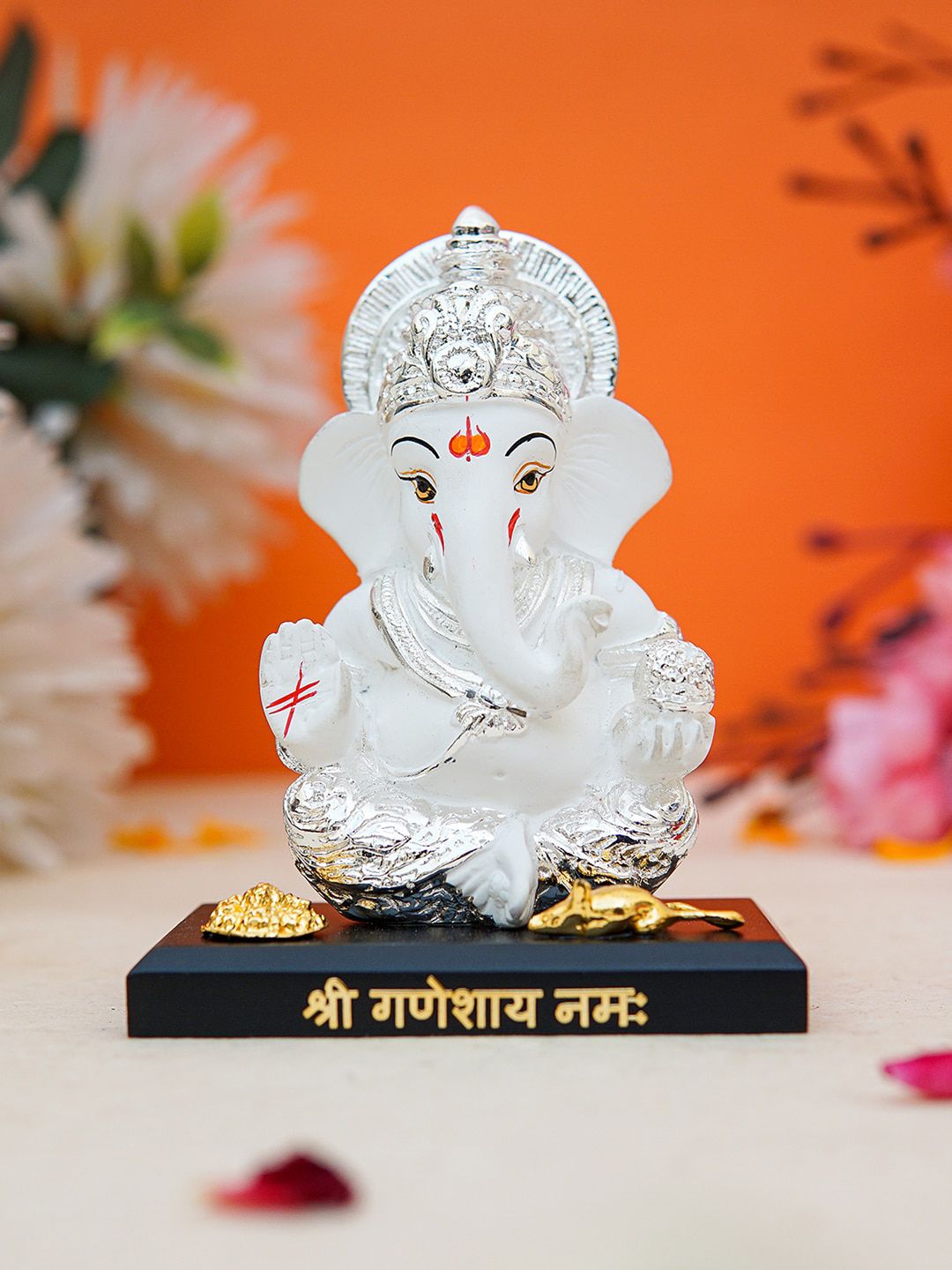 StatueStudio White Polyresin Ganesha Idol Showpieces Price in India