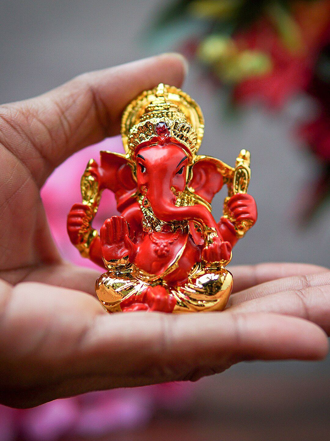 StatueStudio Red & Gold Ganesha Idol Showpieces Price in India