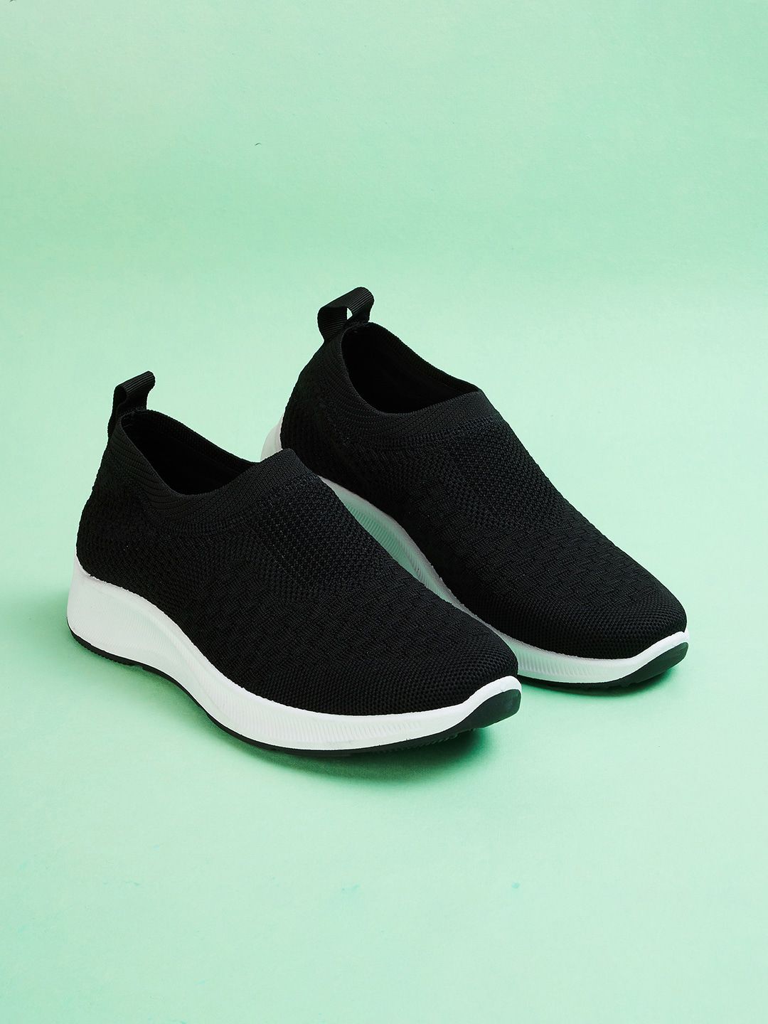 Forca slip sales on shoes