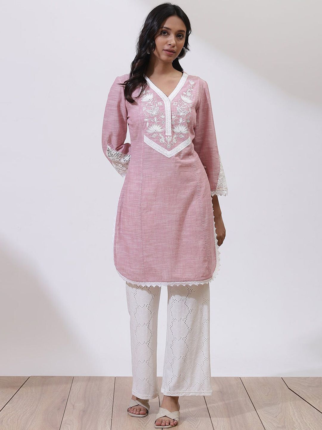 Lakshita Women Peach-Coloured Floral Embroidered Floral Kurta Price in India