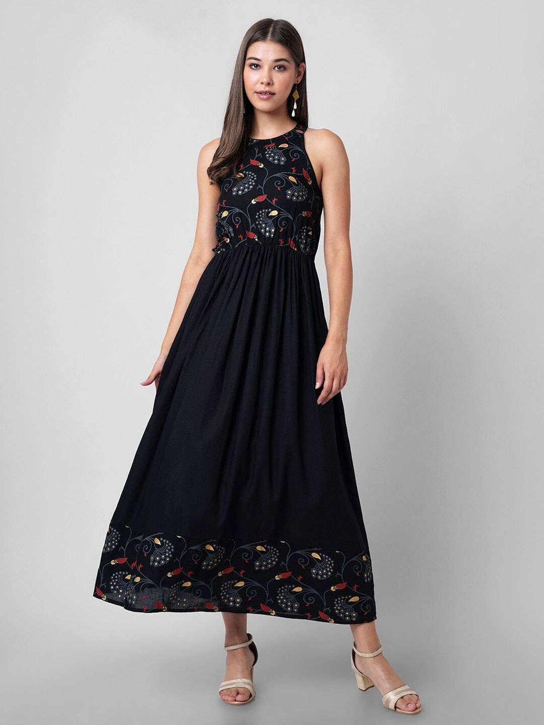 PURSHOTTAM WALA Black Floral Maxi Dress Price in India