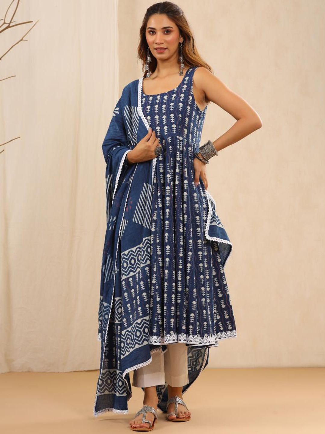 Baisacrafts Women Blue Ethnic Motifs Printed Empire Pure Cotton Kurta with Trousers & With Dupatta Price in India