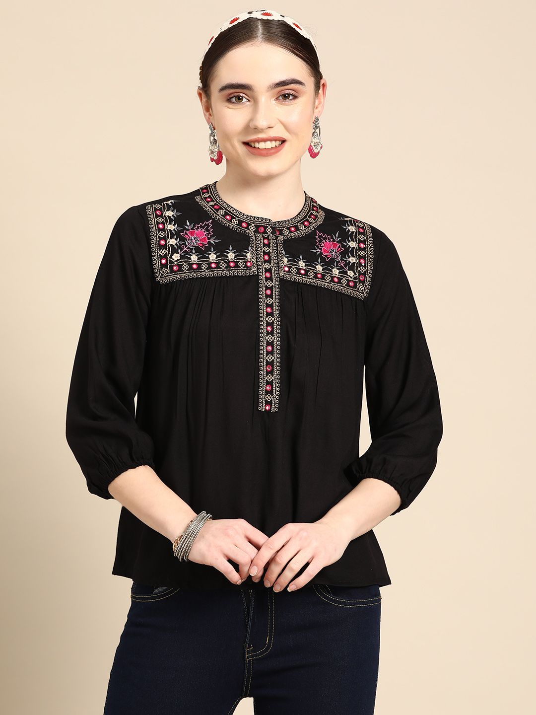 Sangria Embroidered Top Price in India