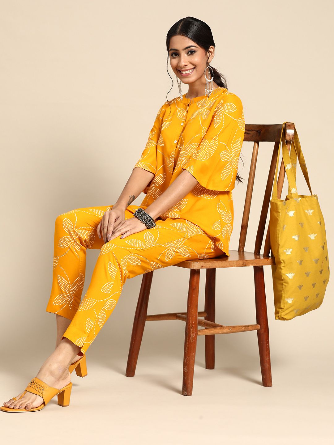 Sangria Women Yellow & White Geometric Printed Co-ords Set Price in India
