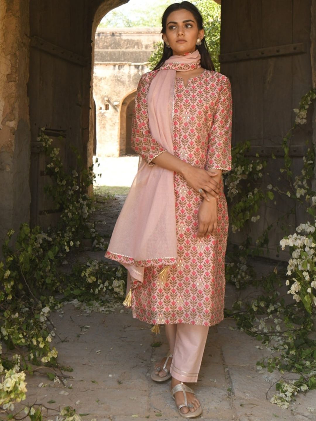 KARAJ JAIPUR Women Pink Floral Embroidered Layered Kurta with Trouser & With Dupatta Price in India