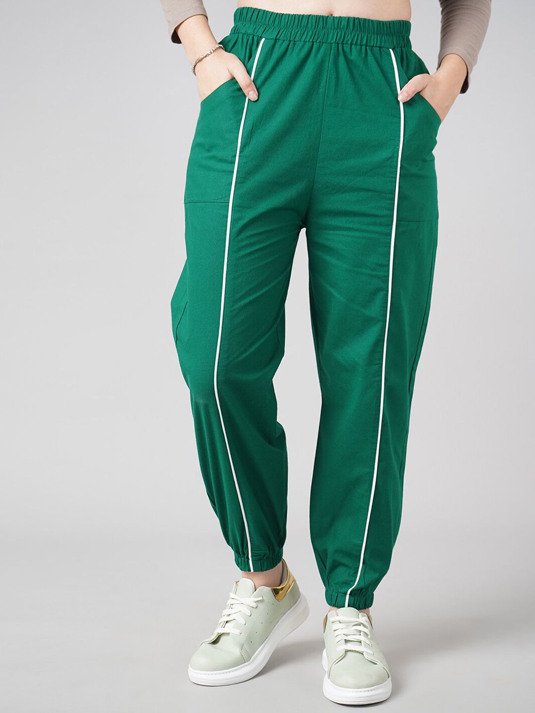 DressBerry Women Green Cotton High-Rise Joggers Trousers Price in India