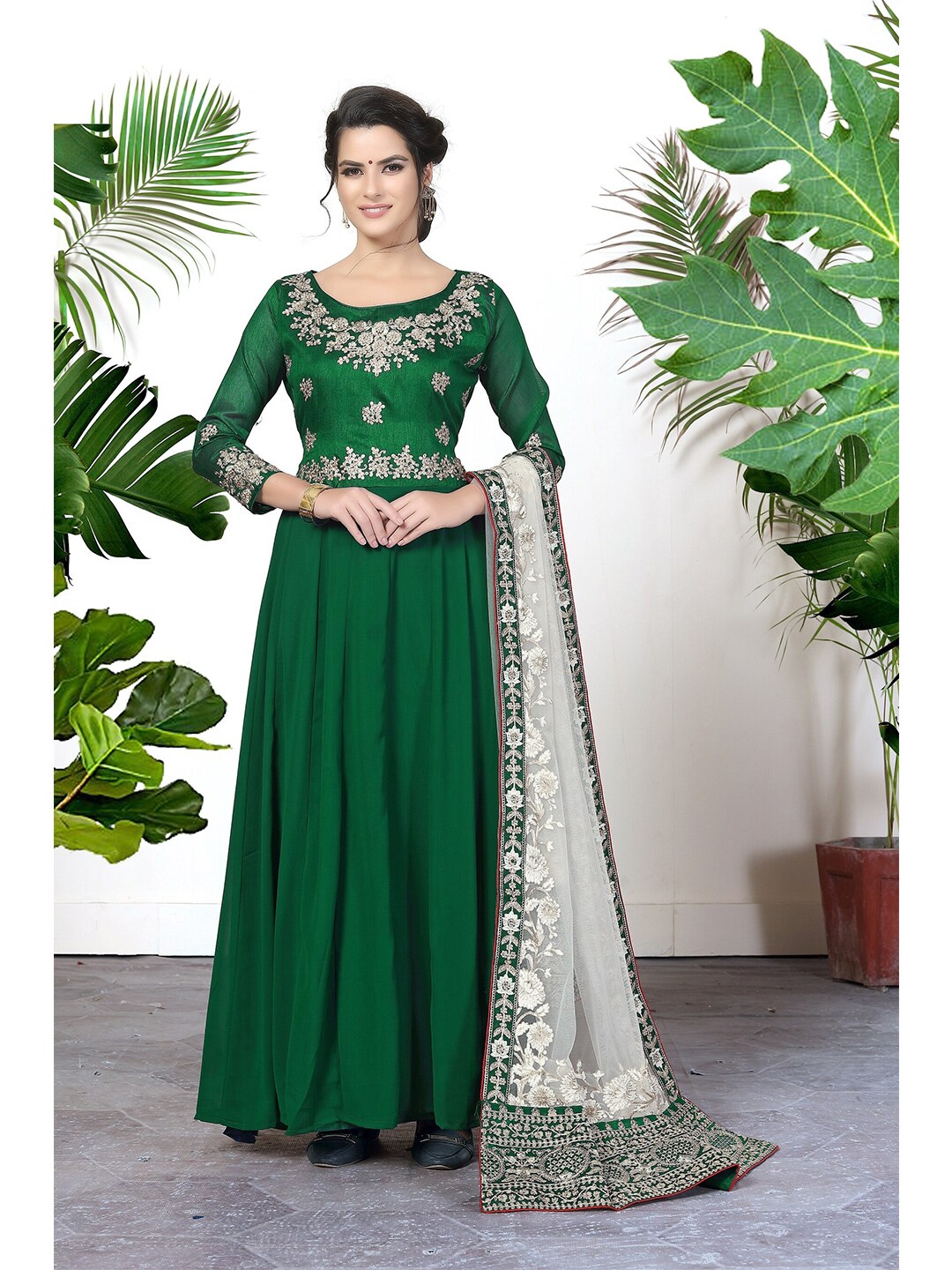 Divine International Trading Co Green & White Embroidered Unstitched Dress Material Price in India