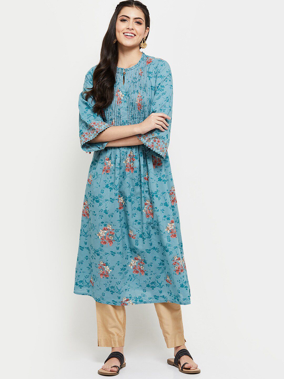 max Women Blue Floral Printed Flared Sleeves Kurta