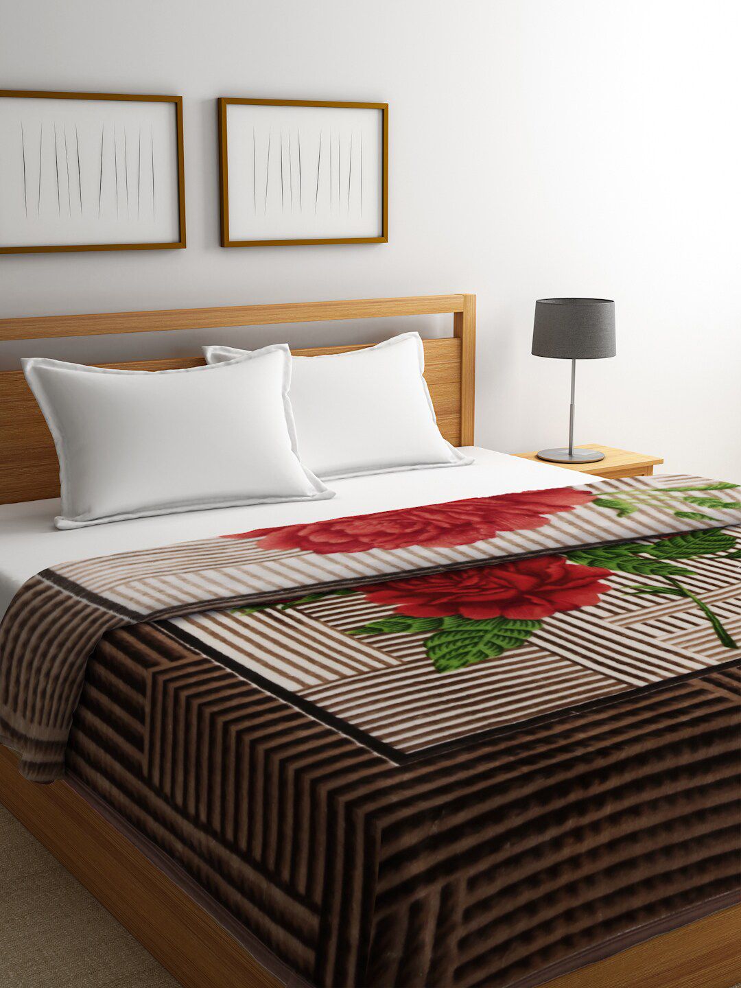 KLOTTHE Brown & Red Floral Mild Winter 600 GSM Double Bed Blanket Price in India