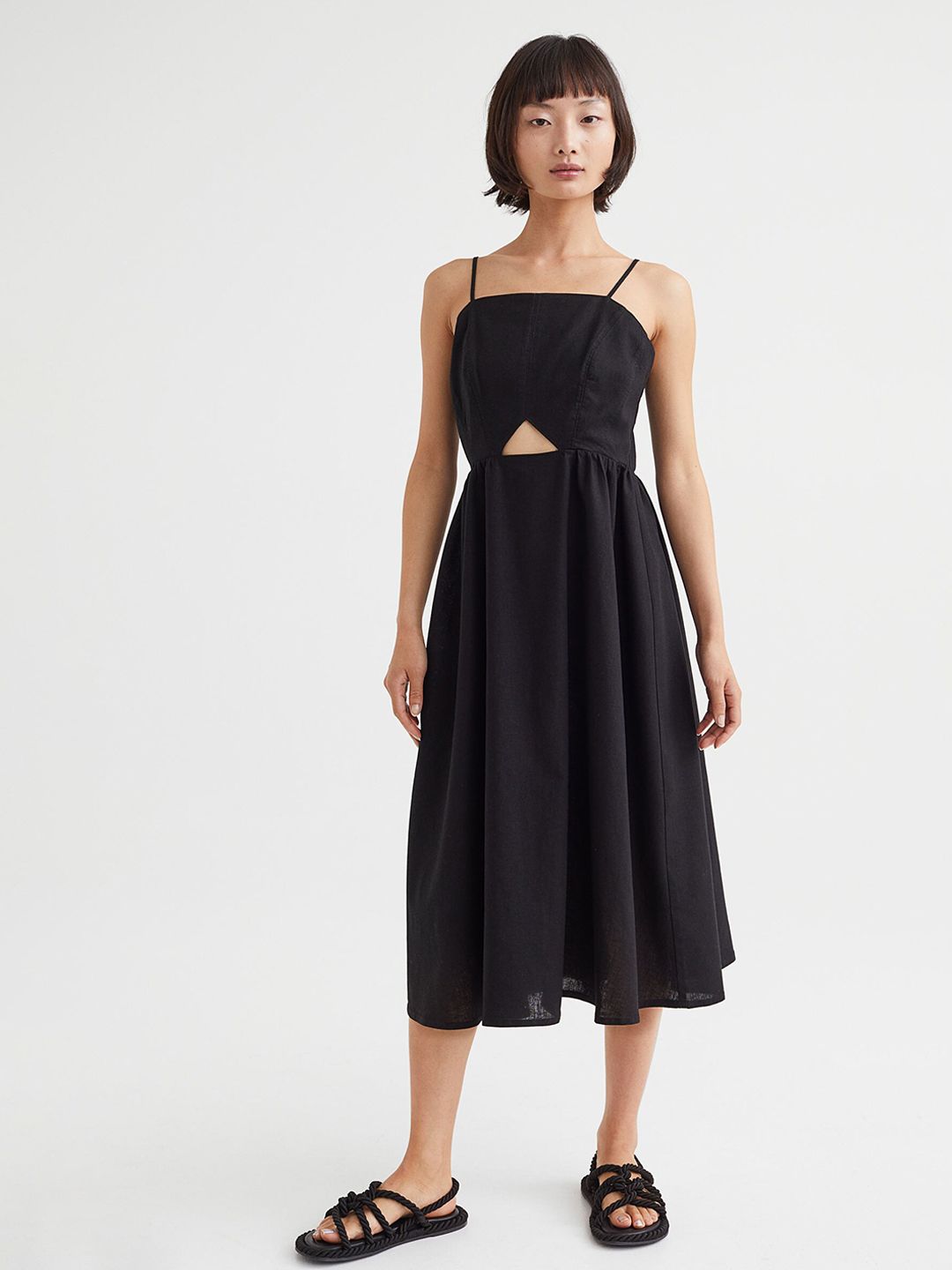 H&M Women Black Linen-blend dress Price in India