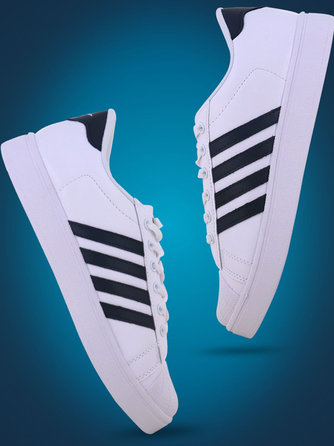 Sparx Men White Striped Sneakers