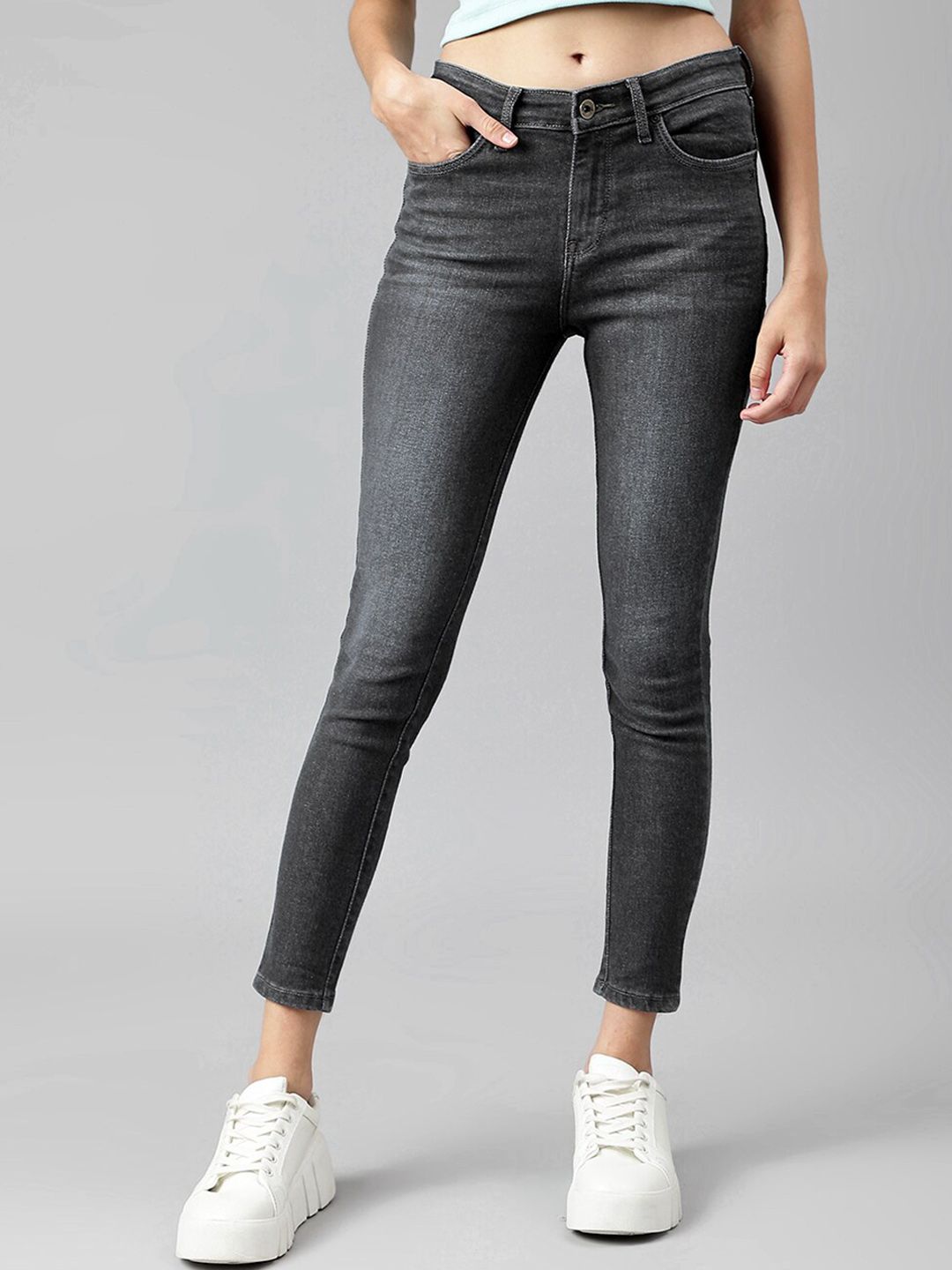 Xpose Women Charcoal Comfort Slim Fit High-Rise Lightly Faded Stretchable Jeans Price in India