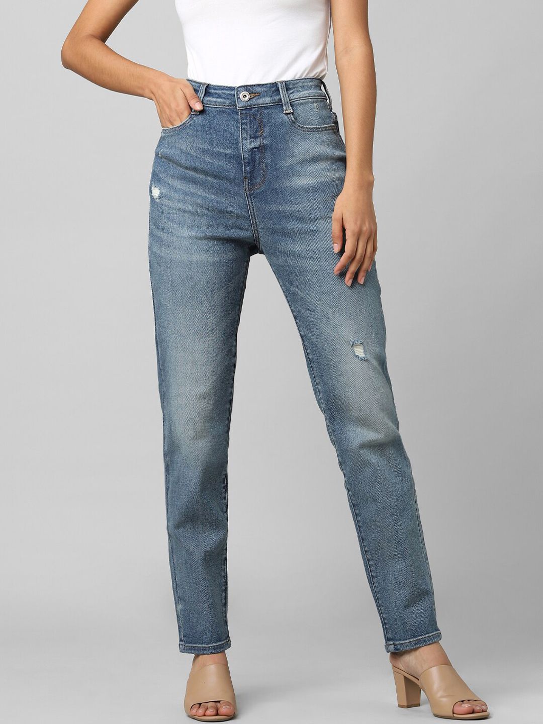 ONLY Women Blue Slim Fit High-Rise Mildly Distressed Heavy Fade Jeans Price in India
