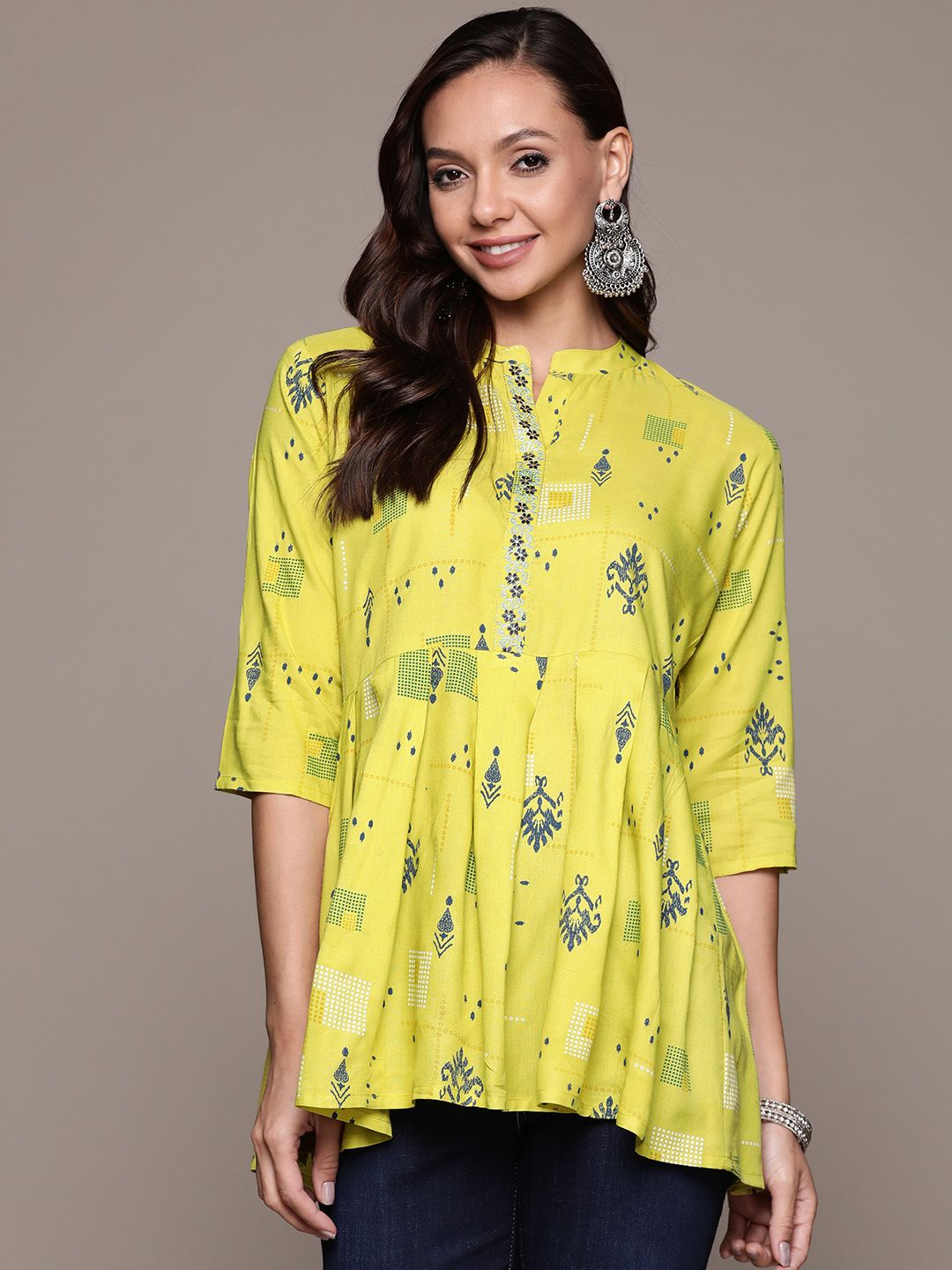 Anubhutee Green Ethnic Motifs Printed Thread Work Thread Work Empire Kurti Price in India