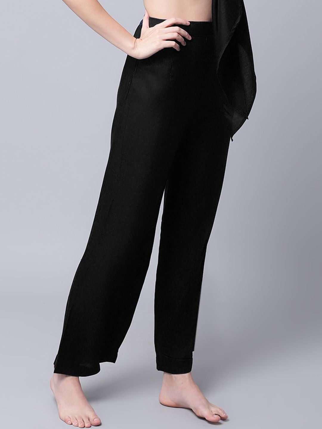 EROTISSCH Women Black Solid Relaxed High Rise Beach Pants Price in India
