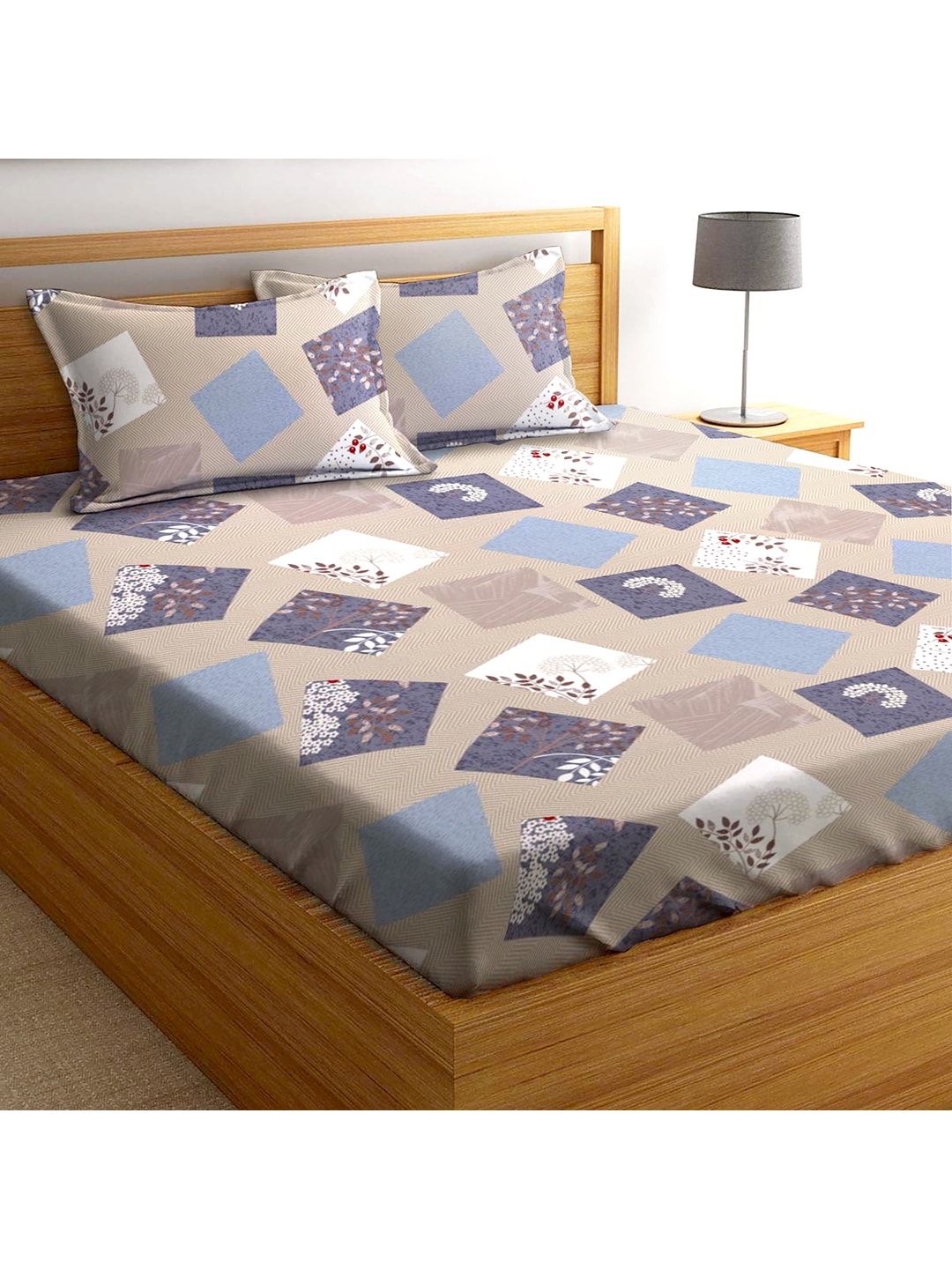 AEROHAVEN Brown & Blue Geometric 210 TC King Bedsheet with 2 Pillow Covers Price in India