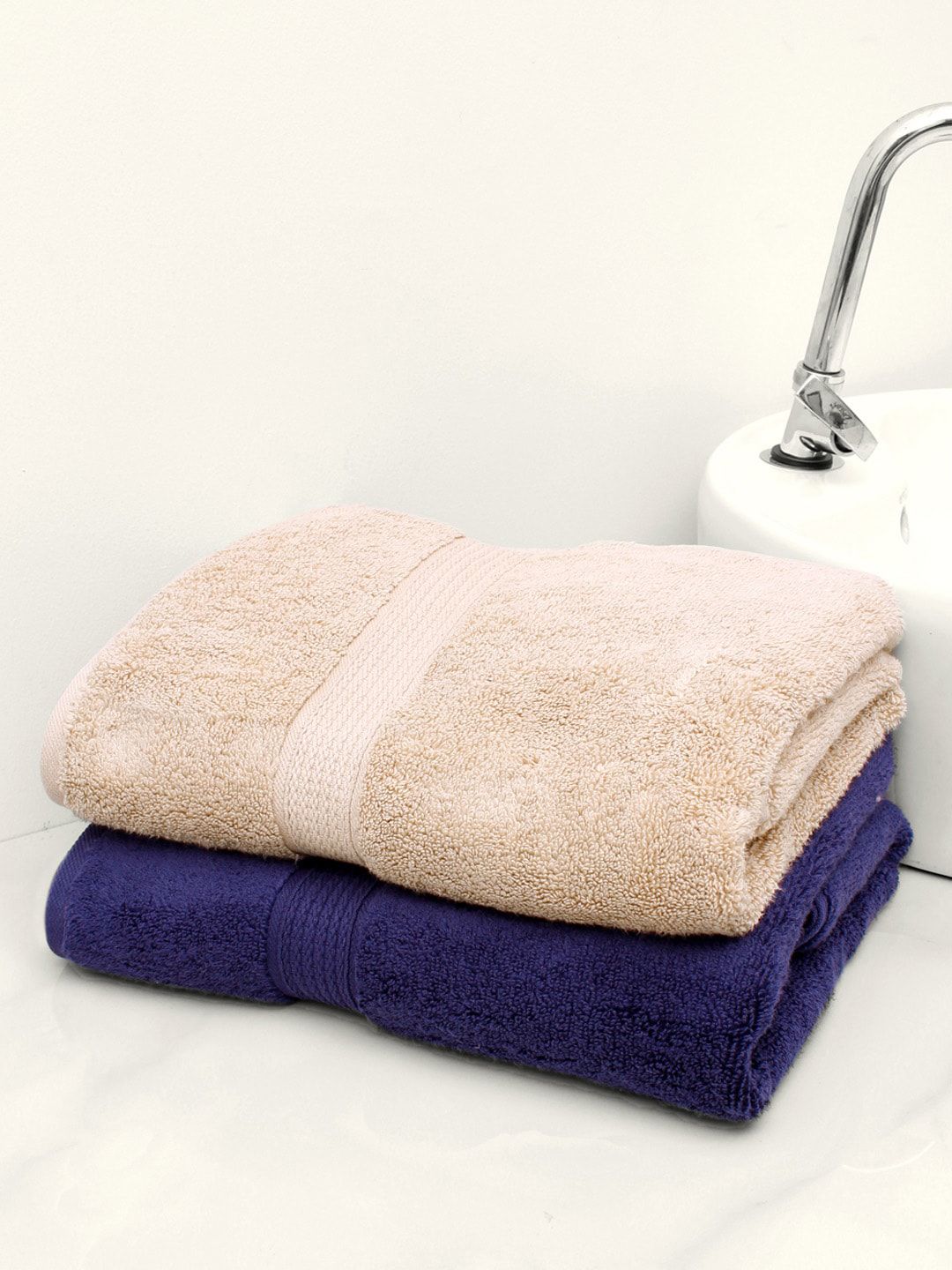 AVI Living Set Of 2 550 GSM Pure Cotton Bath Towels Price in India