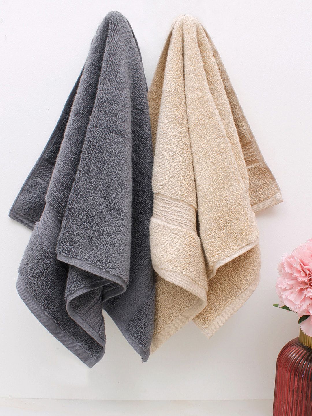 AVI Living Set Of 4 Beige & Grey Solid 550 GSM Pure Cotton Hand Towels Price in India