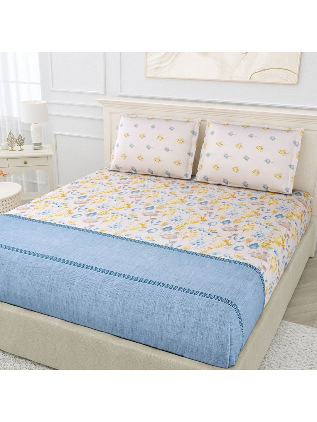 haus & kinder Yellow & Grey Floral 186 TC King Bedsheet with 2 Pillow Covers Price in India